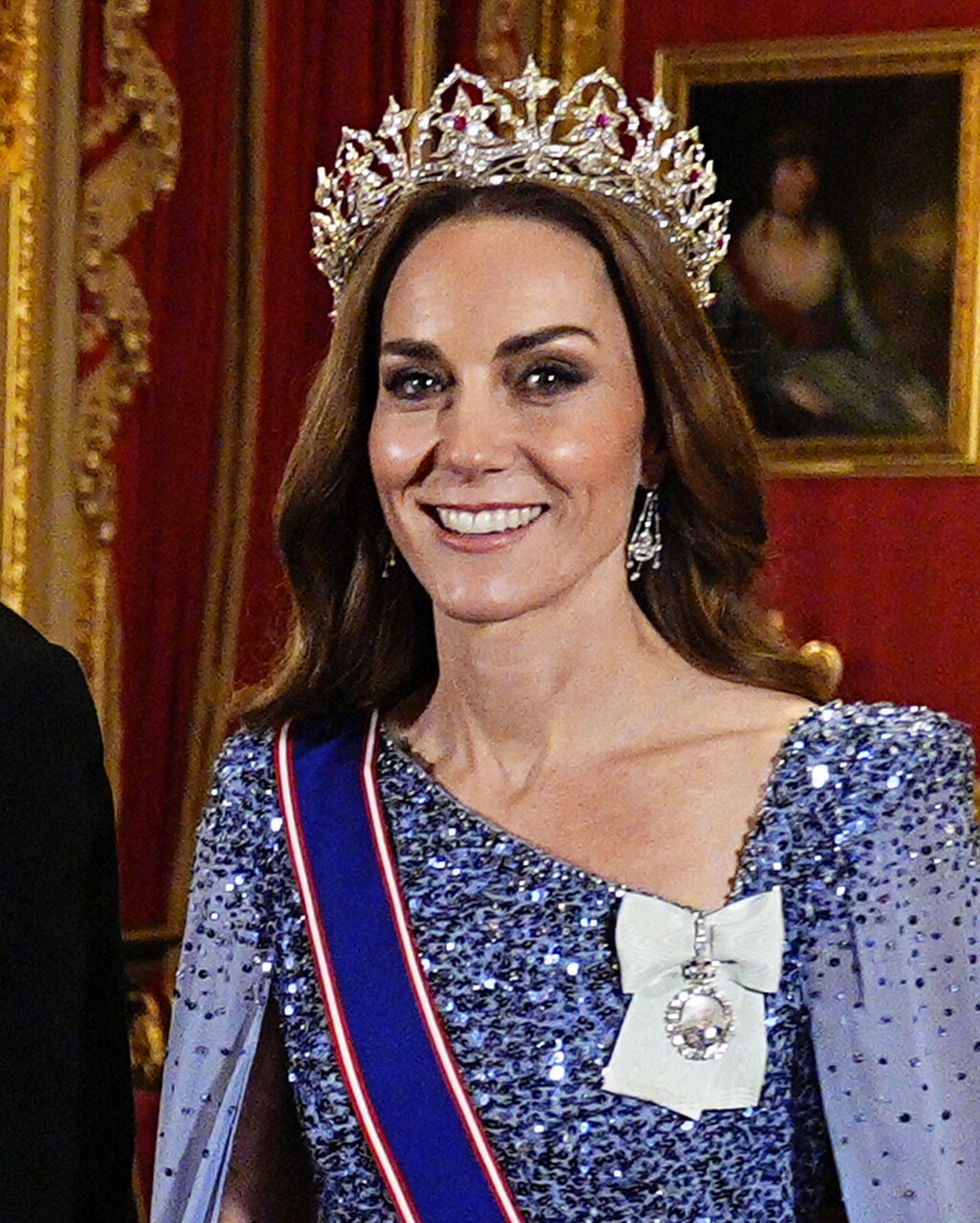Catherine Middleton u svečanoj haljini britanske dizajnerice Jenny Packham - 5