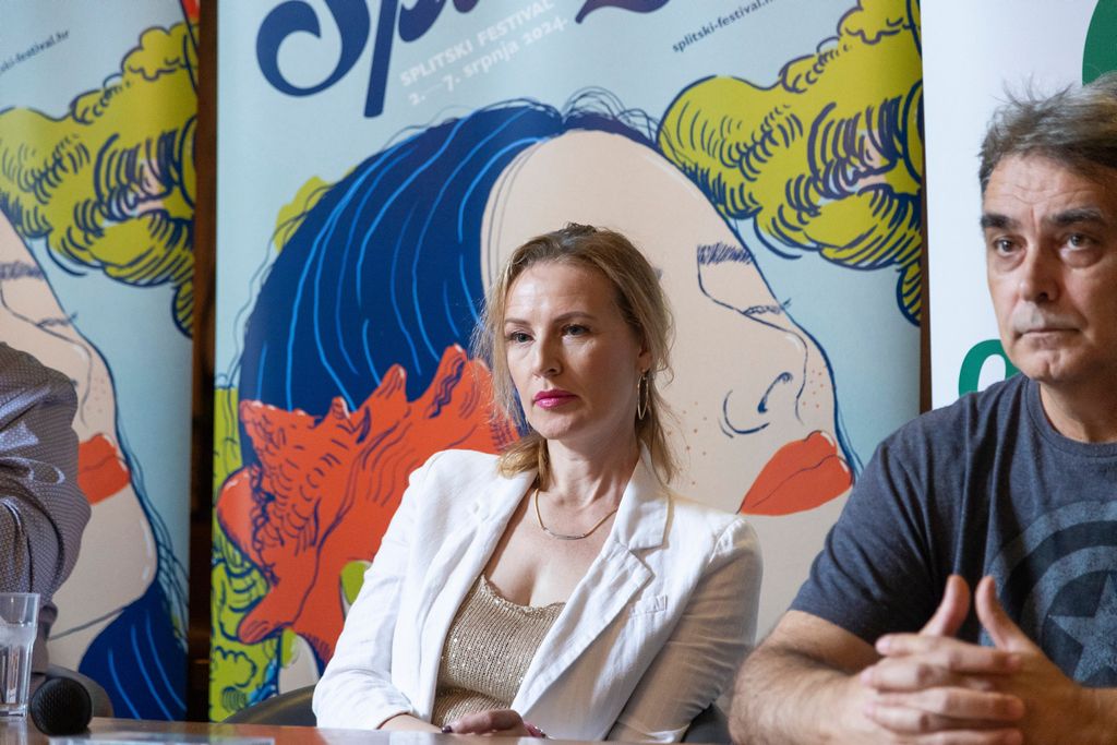 Izabela Martinović - 2