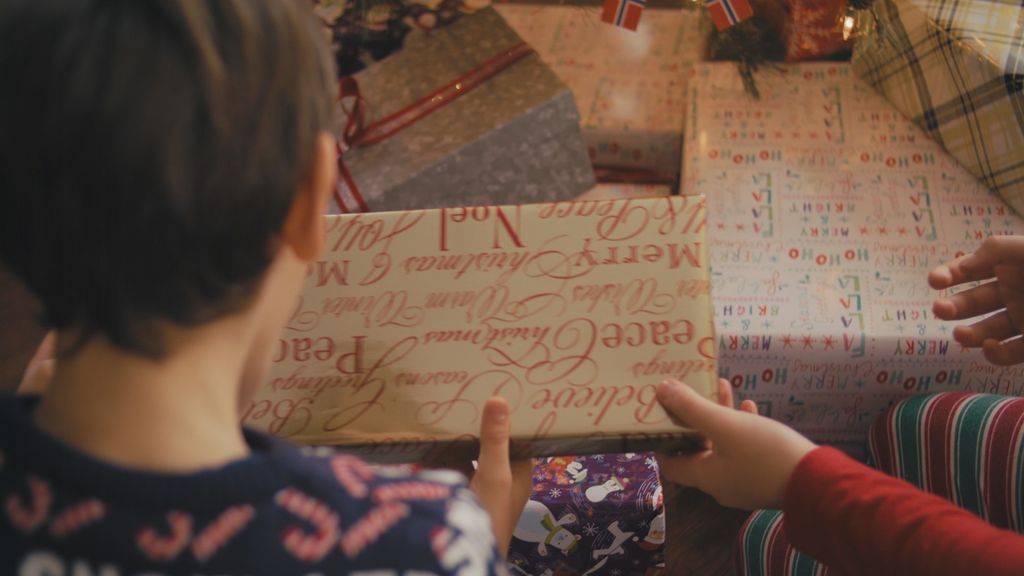 In Magazin: Božićna groznica - 1