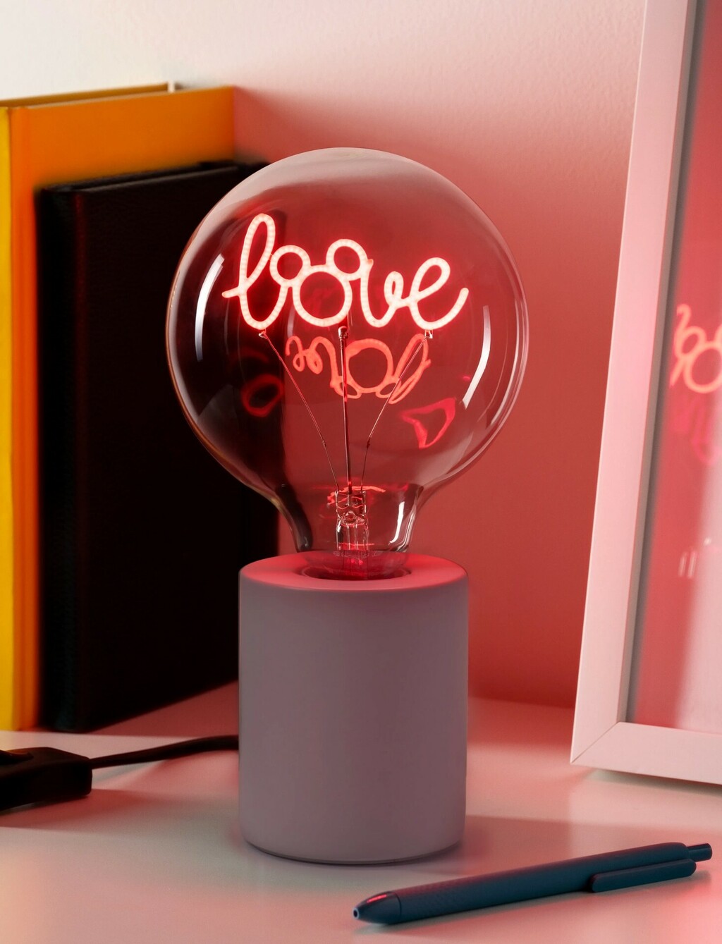 LED stolna lampa, Paladone, 32,24 EUR