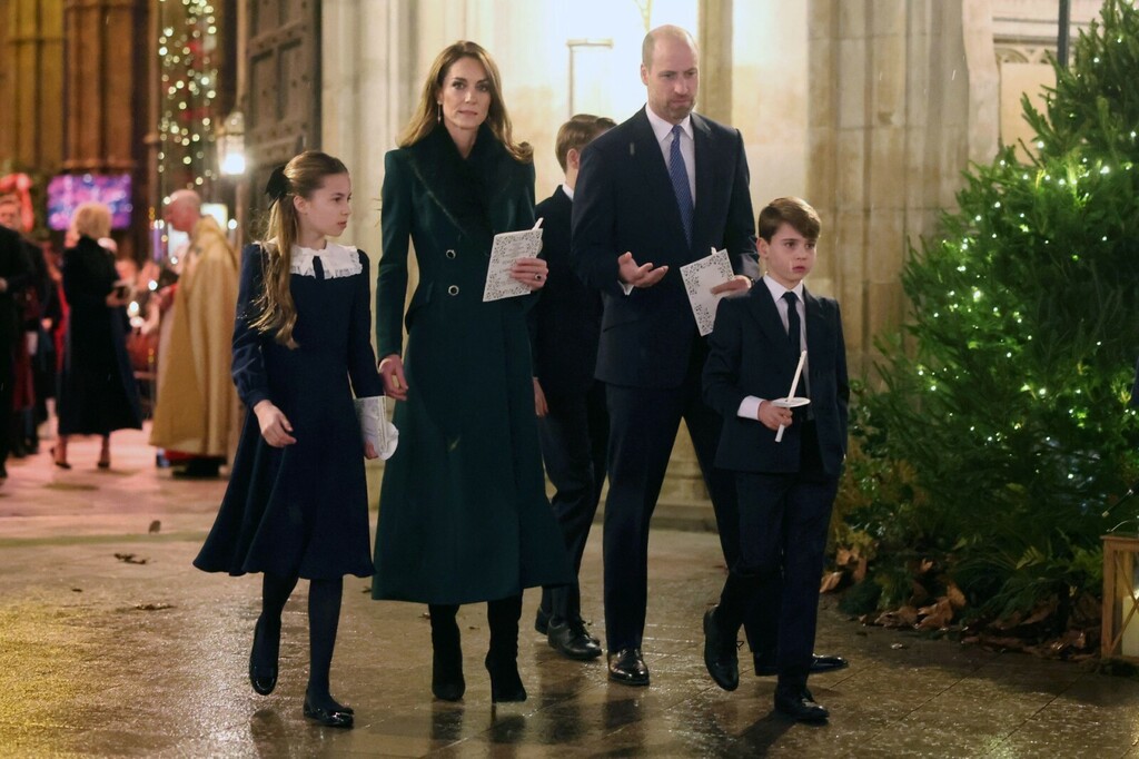 Princeza od Walesa na svečano događanje došla je u društvu obitelji