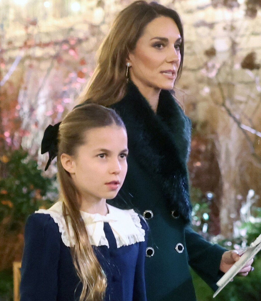 Princeza od Walesa s obitelji na božićnom koncertu 2025. - 3