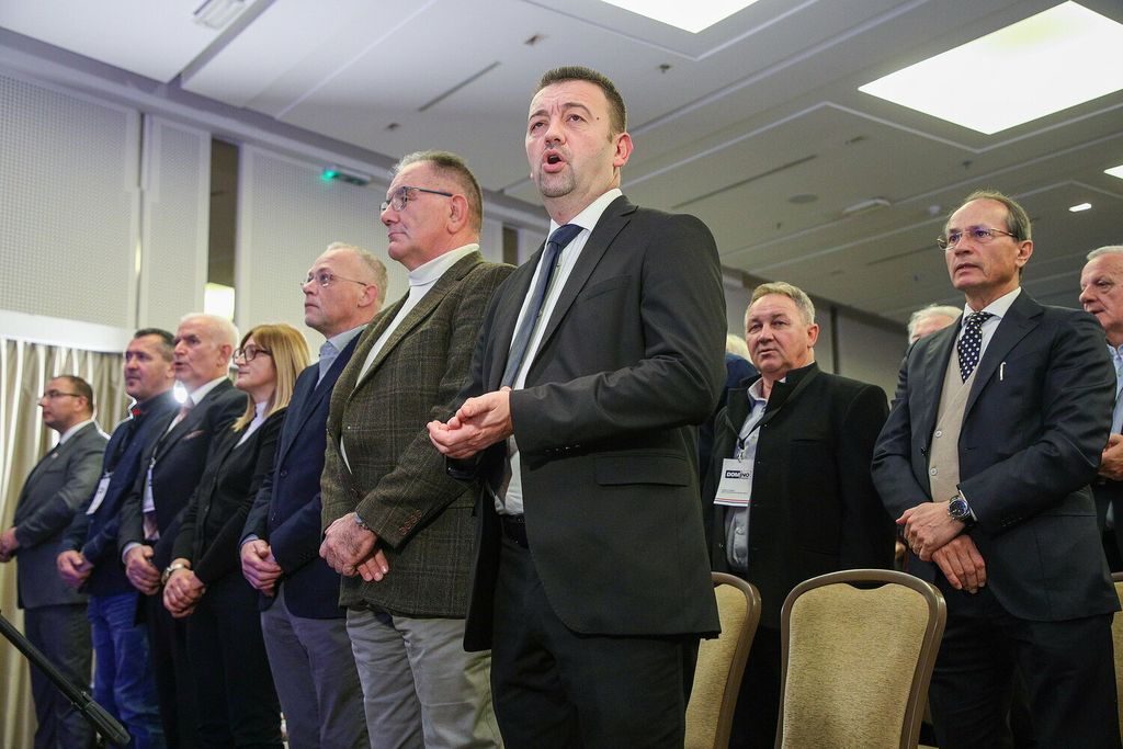 Radić (DOMiNO) najavio novu desnu političku platformu - 3