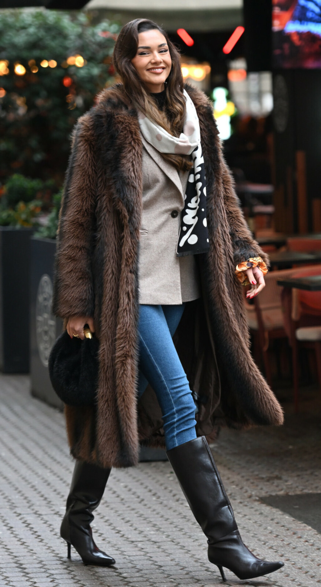 Laura Gnjatović na zagrebačkoj špici - 2