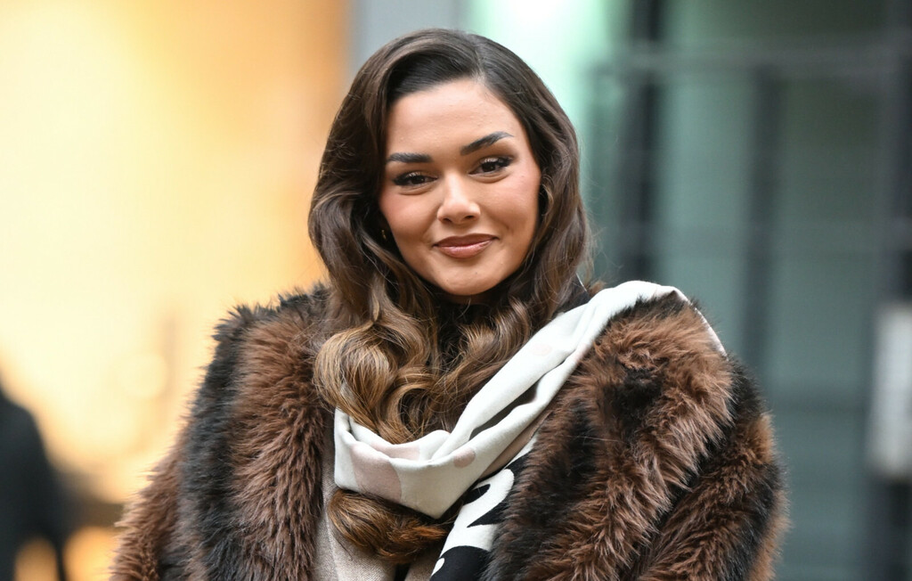 Laura Gnjatović na zagrebačkoj špici - 7