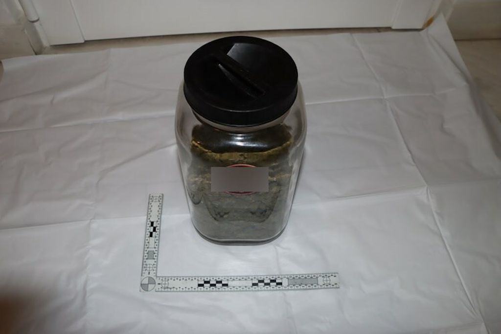 Uhićenje, ilustracija