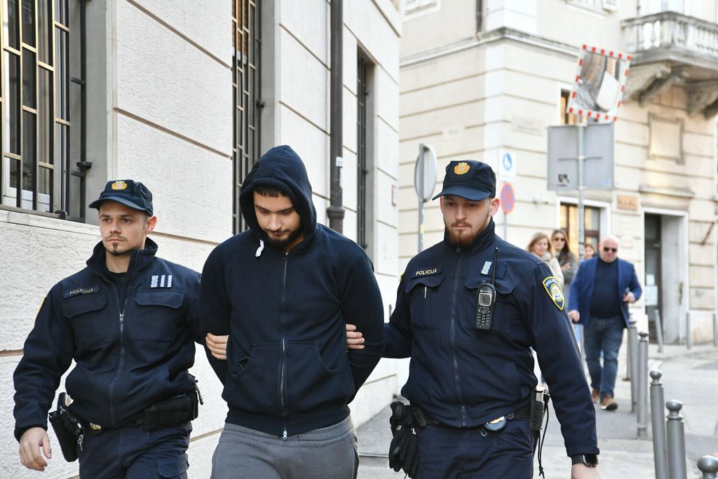 Privođenje ubojice u Rijeci - 7