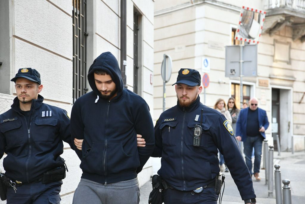 Privođenje ubojice u Rijeci - 7