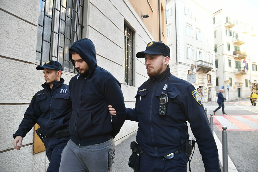Privođenje ubojice u Rijeci - 7