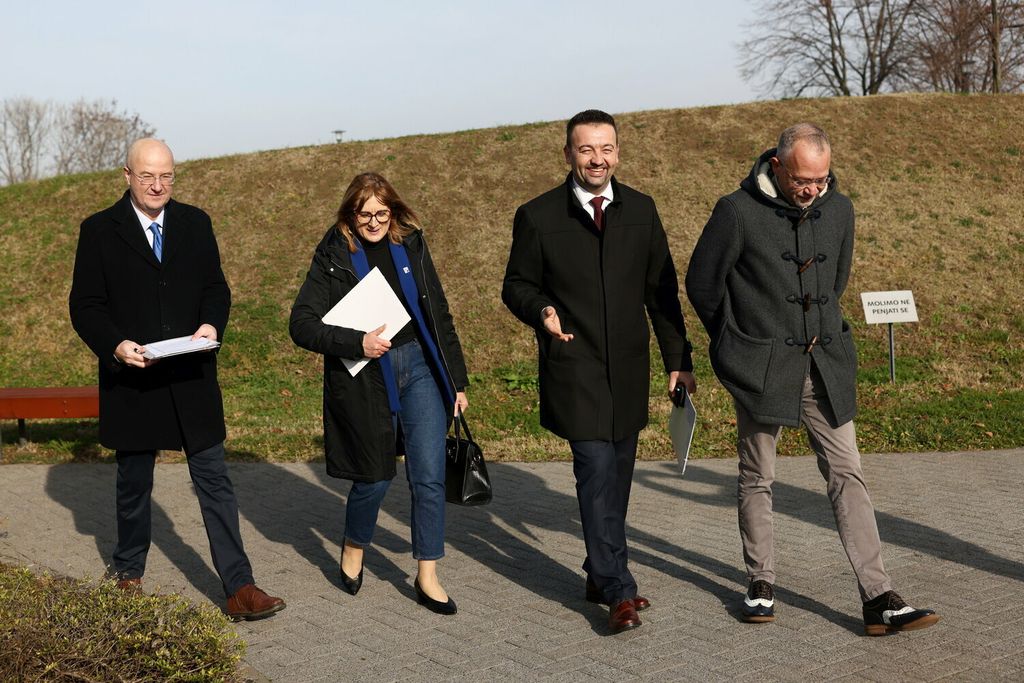 Osnivanje nove platforme desnih stranaka pod nazivom Vukovarska koalicija - 18