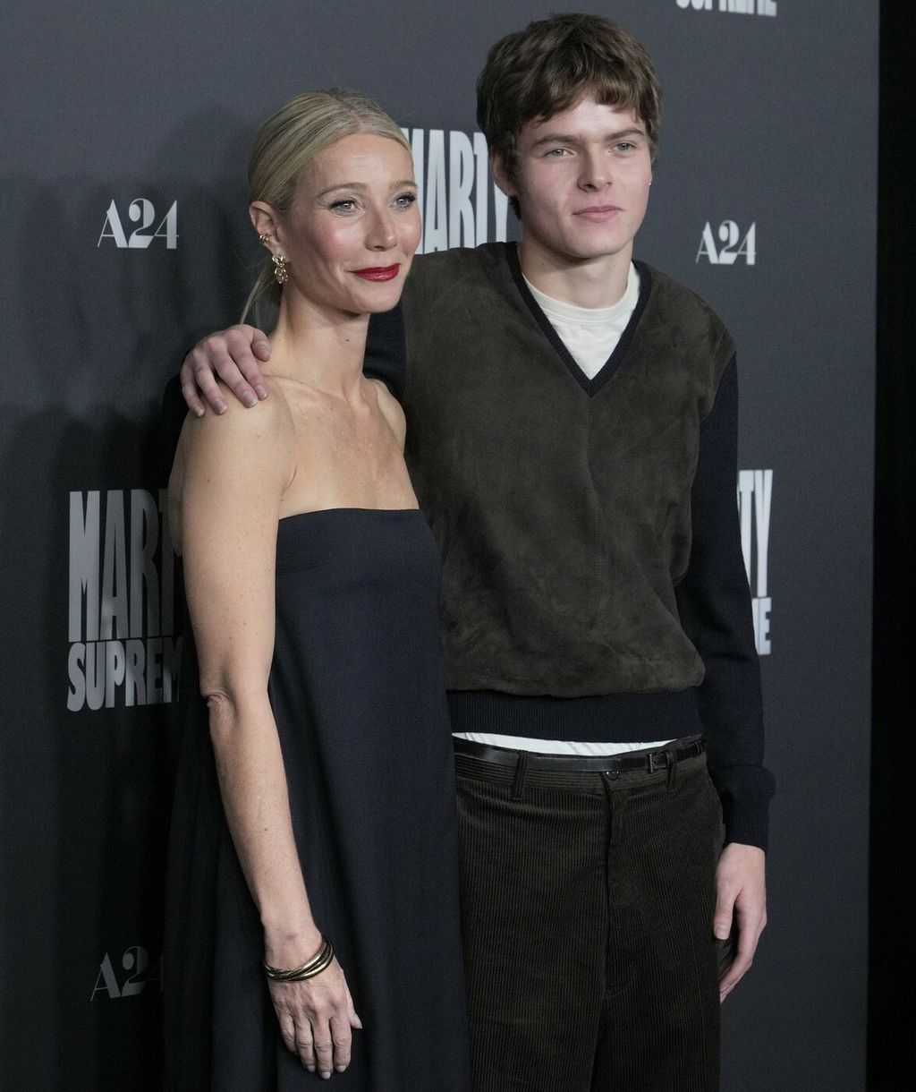 Gwyneth Paltrow sa sinom