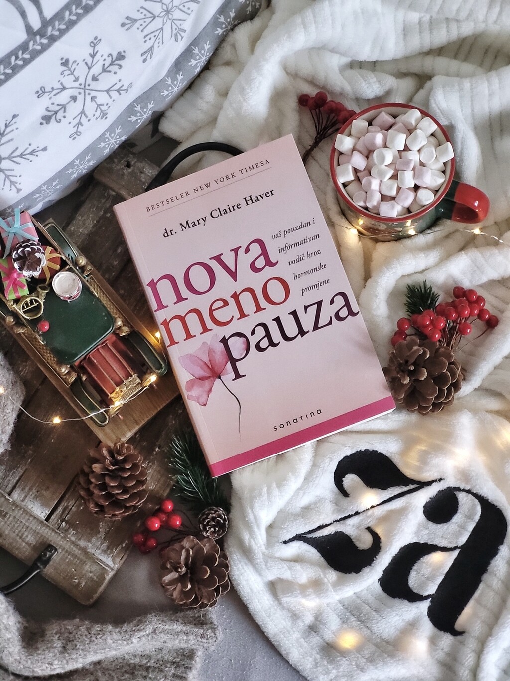 Autorica razbija mitove o menopauzi, nudi stručne savjete za upravljanje simptomima i potiče žene da ovu fazu života dožive kao priliku za ponovno osnaživanje