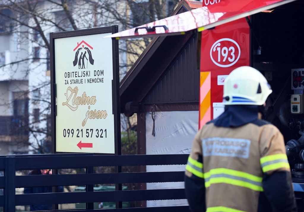 Požar u domu za starije u Karlovcu - 13