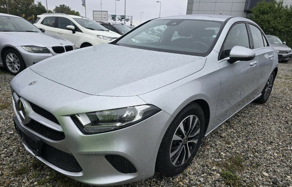 Mercedes-Benz A-klasa 200 d