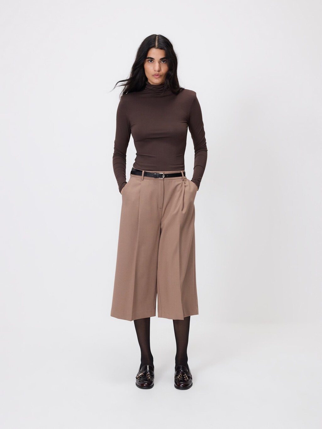 Reserved, 19,99 eura