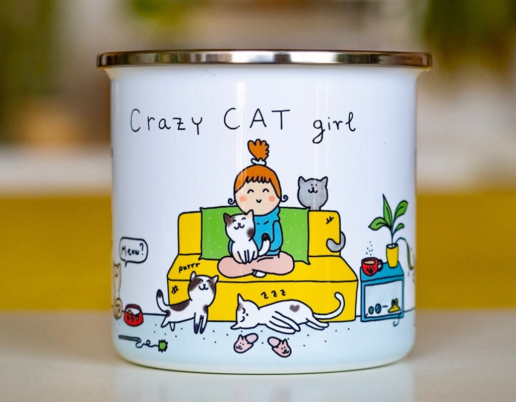 Adventska priča HUSH HUSH marketa