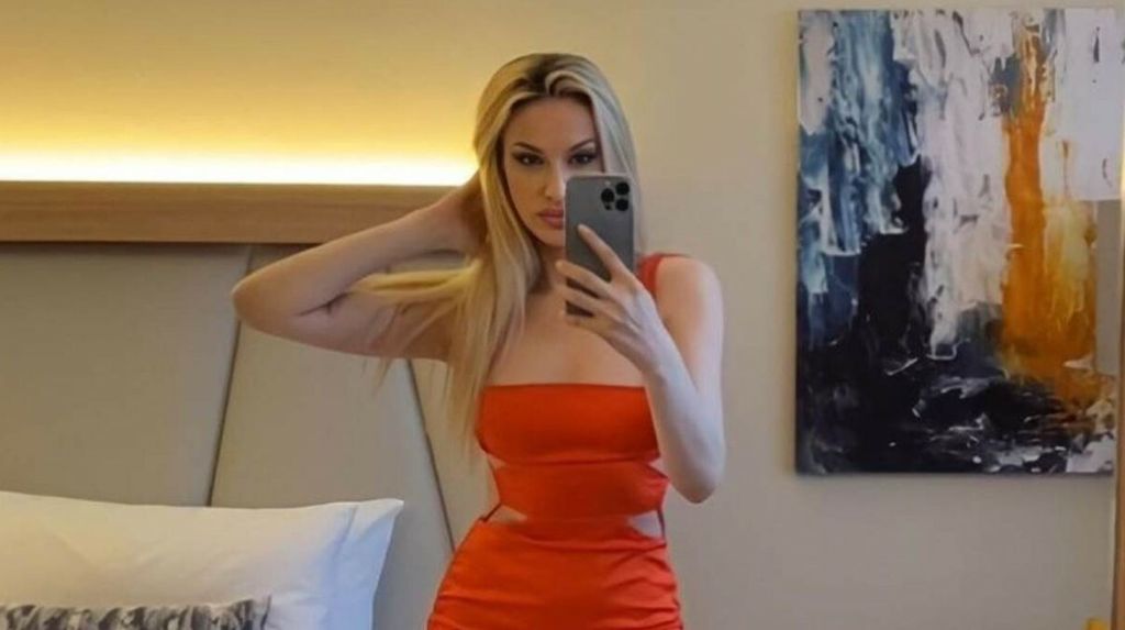 Rada Manojlović - 3