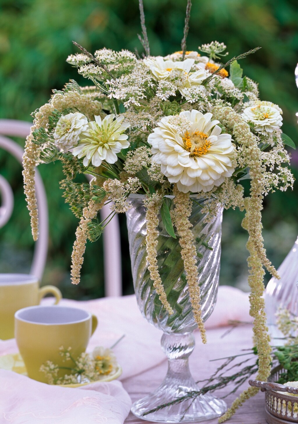 Bijela kombinacija uvijek je pun pogodak