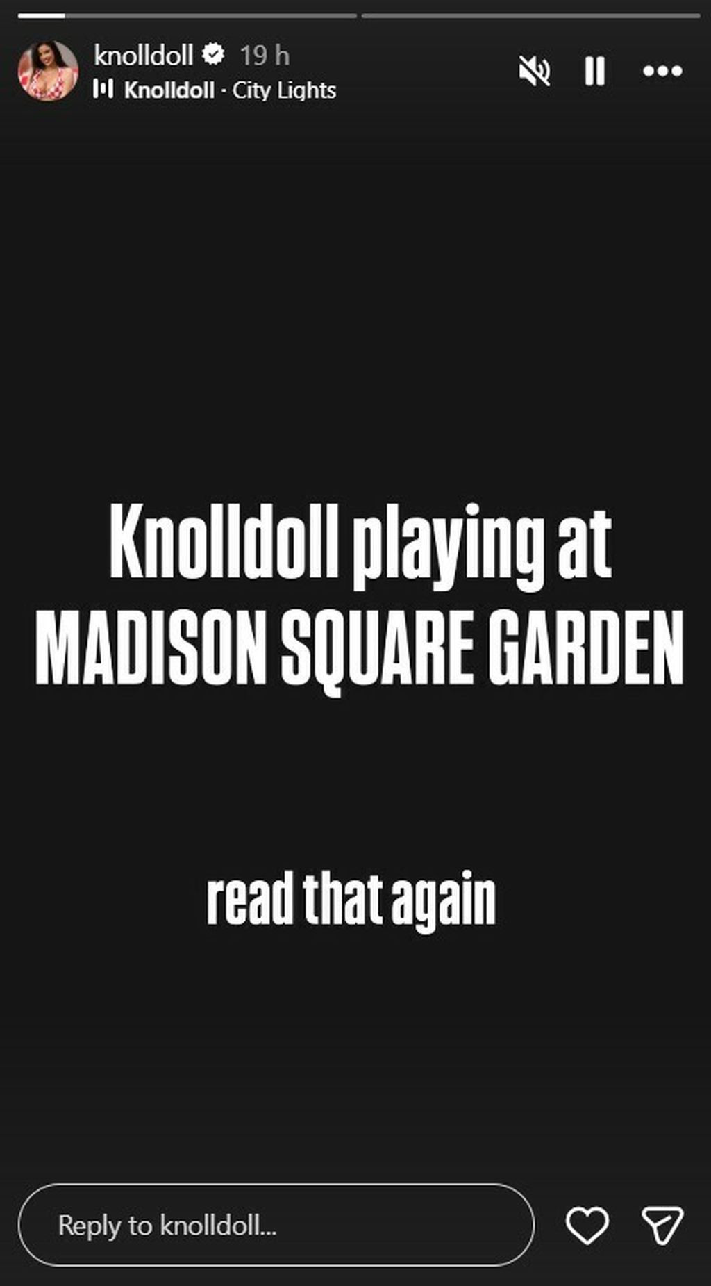 Ivana Knoll na Instagramu