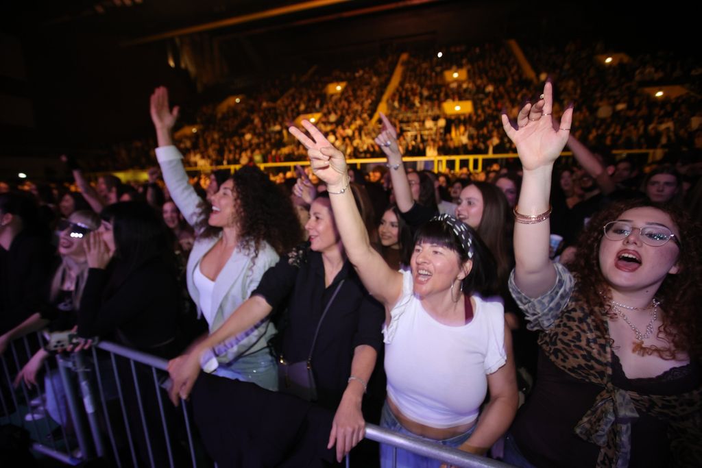 Plavi orkestar u Gripama - 6