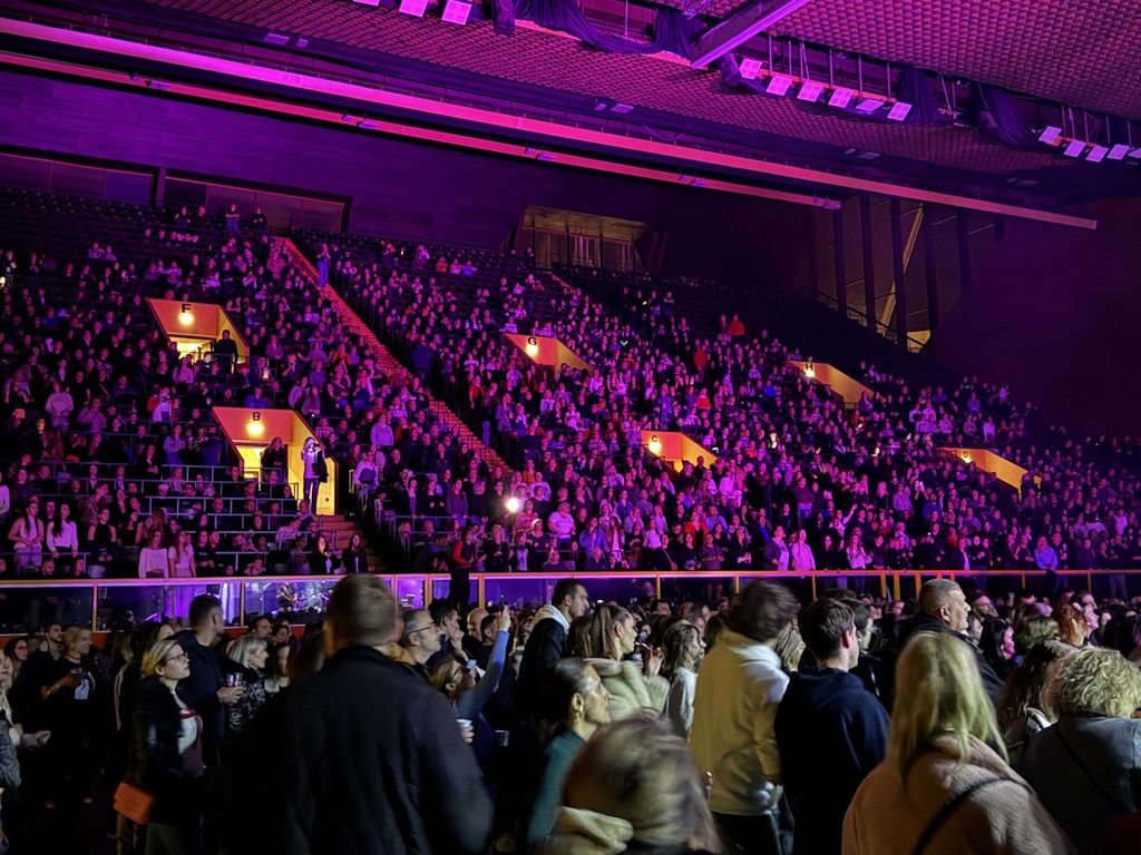 Plavi orkestar u Gripama - 2