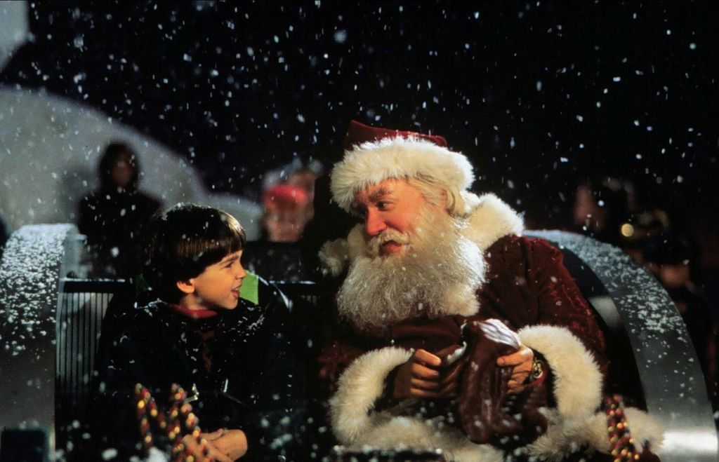 Eric Lloyd u filmu ''The Santa Clause'' - 11