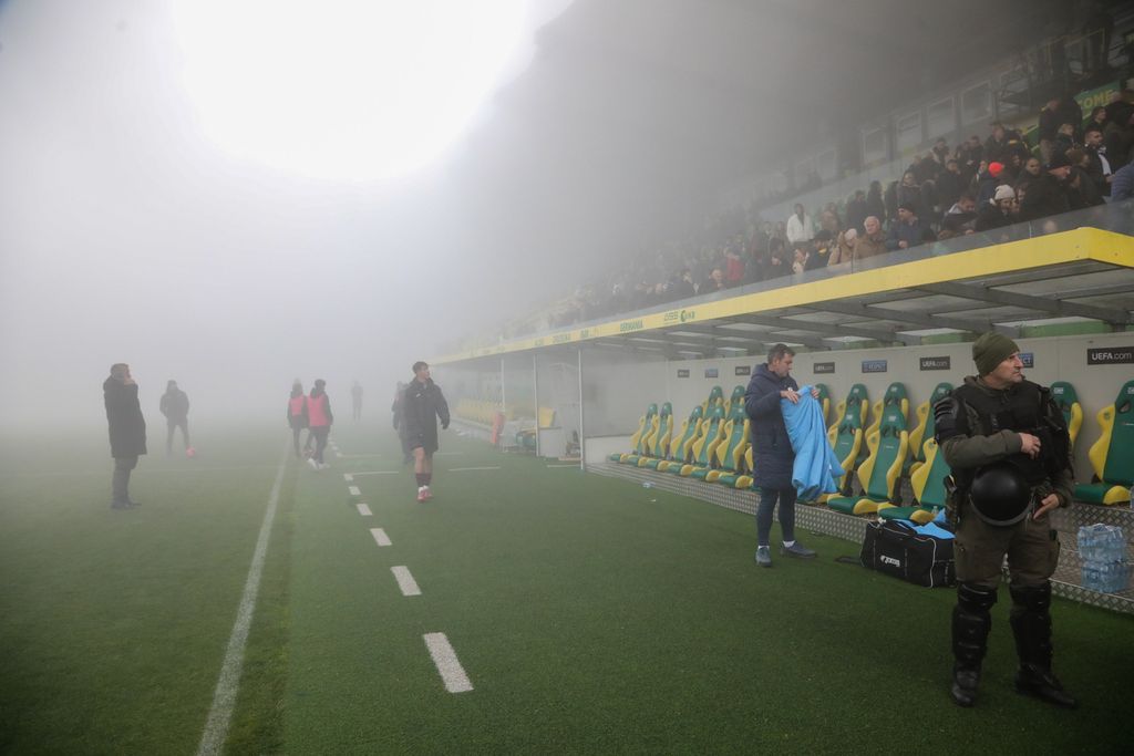 Magla na utakmici Istra - Rijeka