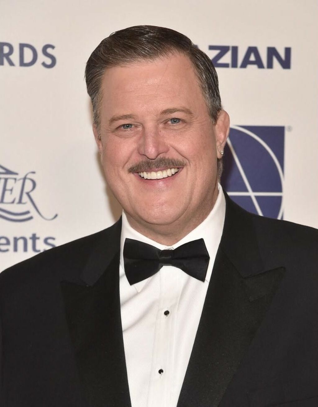 Billy Gardell - 9