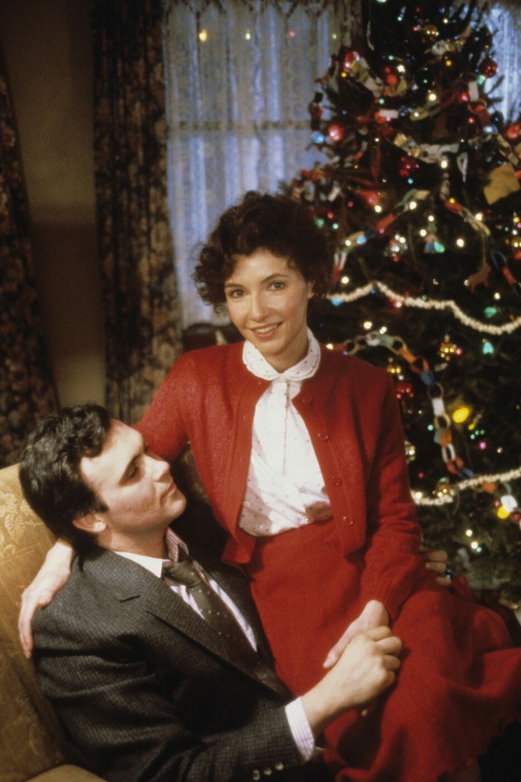 Mary Steenburgen - 6