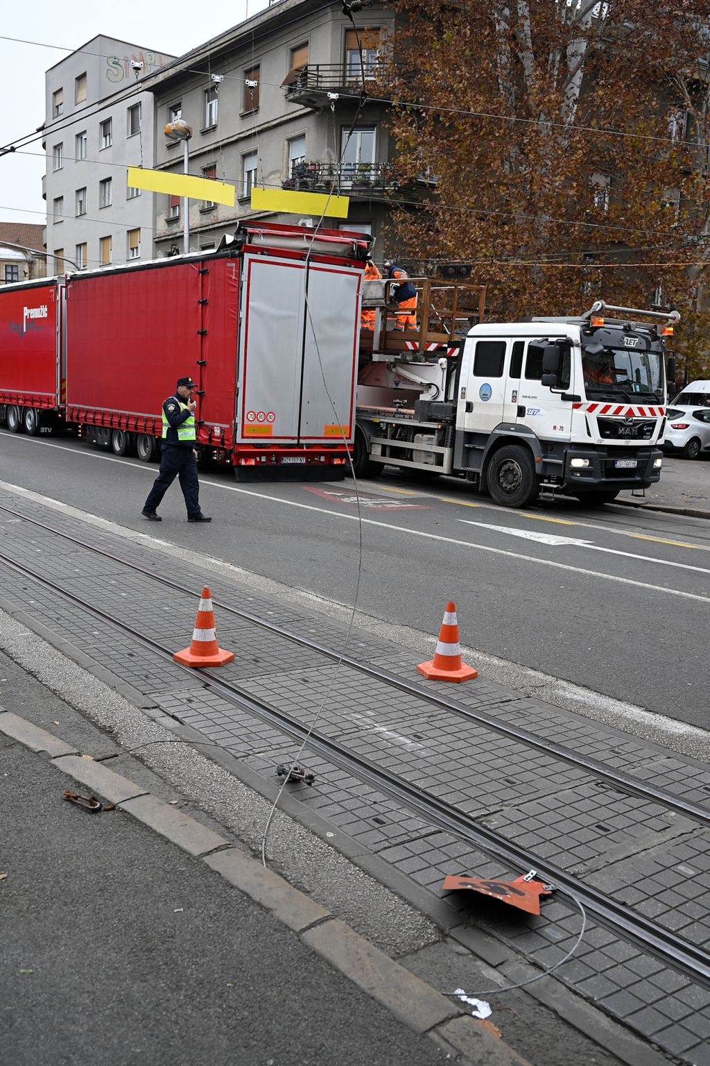 Zastoj tramvajskog prometa u Savskoj - 9