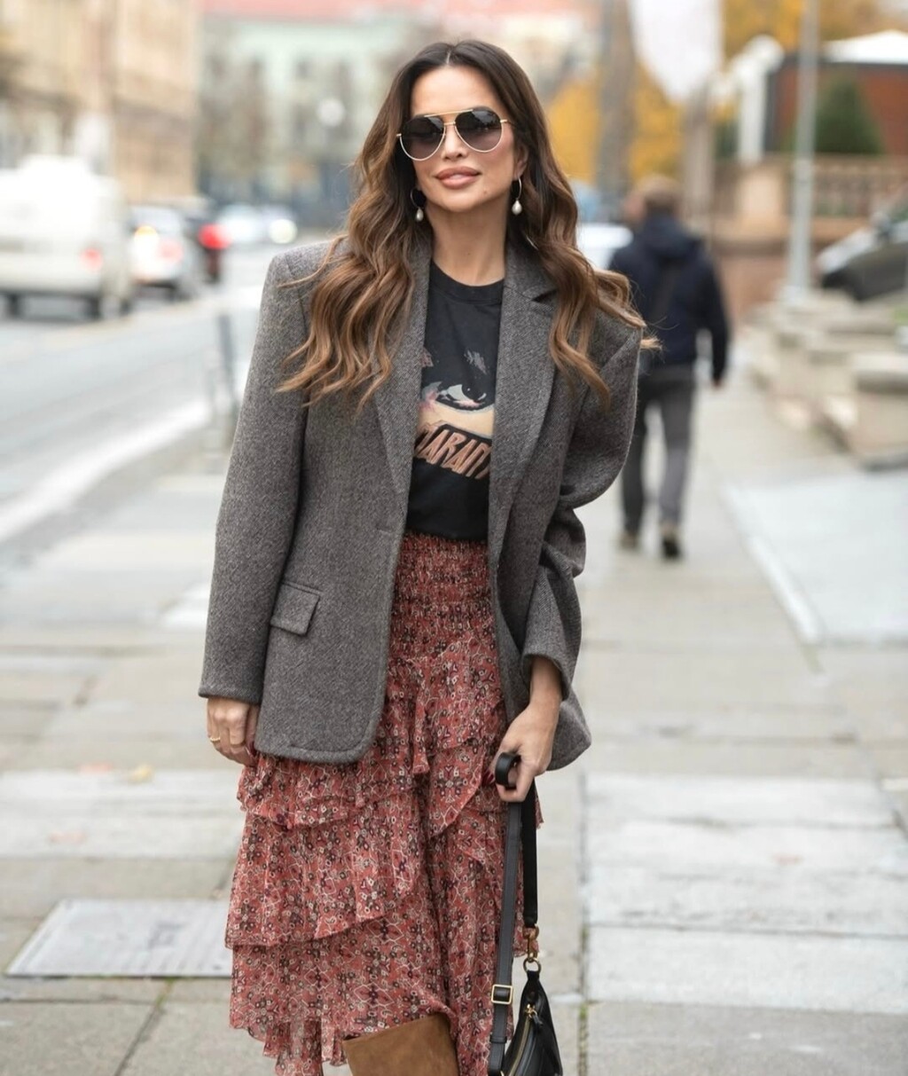 Severina u savršeno usklađenoj ležernoj kombinaciji