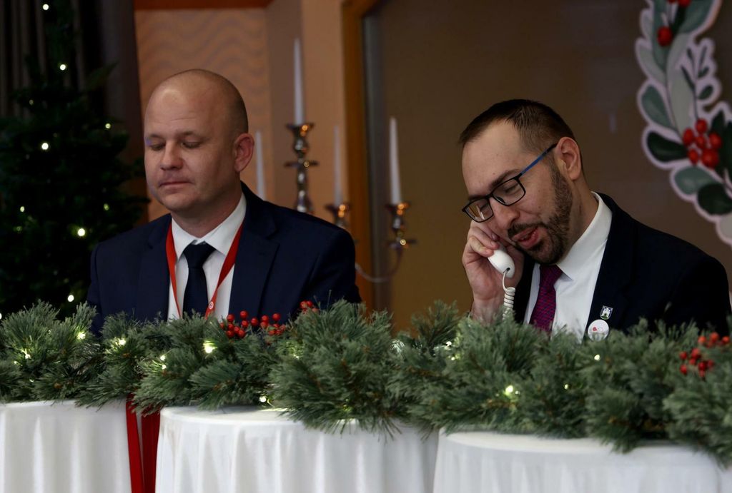 Mišel Jakšić, Tomislav Tomašević