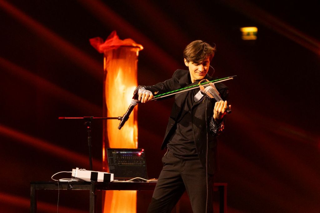 Svebor Mihael Jelić, finale Supertalenta - 3