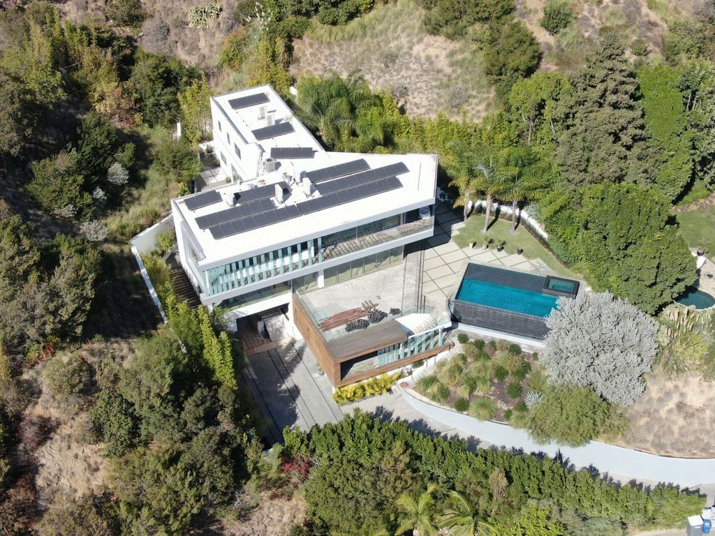 Bivša vila Brittany Murphy - 3