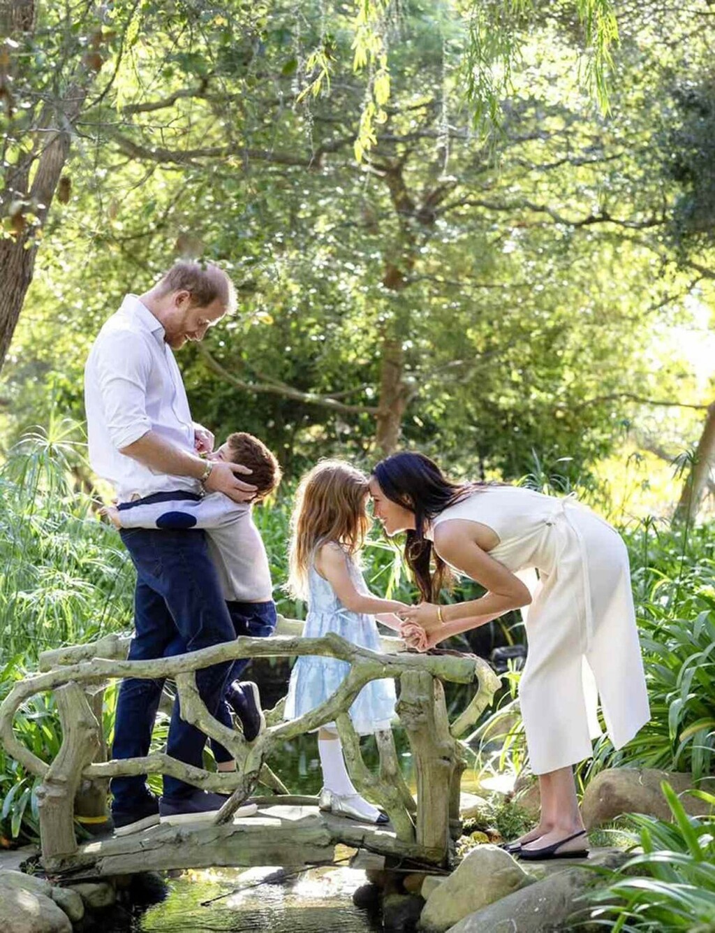 Posebnu pažnju privukla je lijepa kombinacija princeze Lilibet