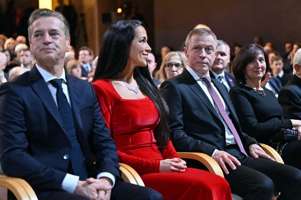 Tina Gaber Golob, Robert Golob