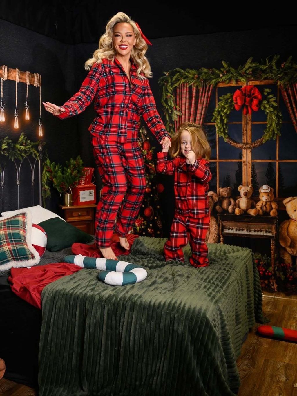 Maja Šuput, Bloom Tatarinov