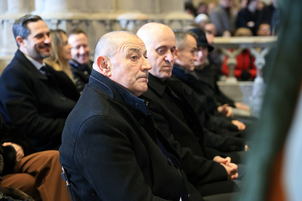 Polnoćku u Zagrebačkoj katedrali nakon pet godina obnove predvodio zagrebački nadbiskup Dražen Kutleša - 32