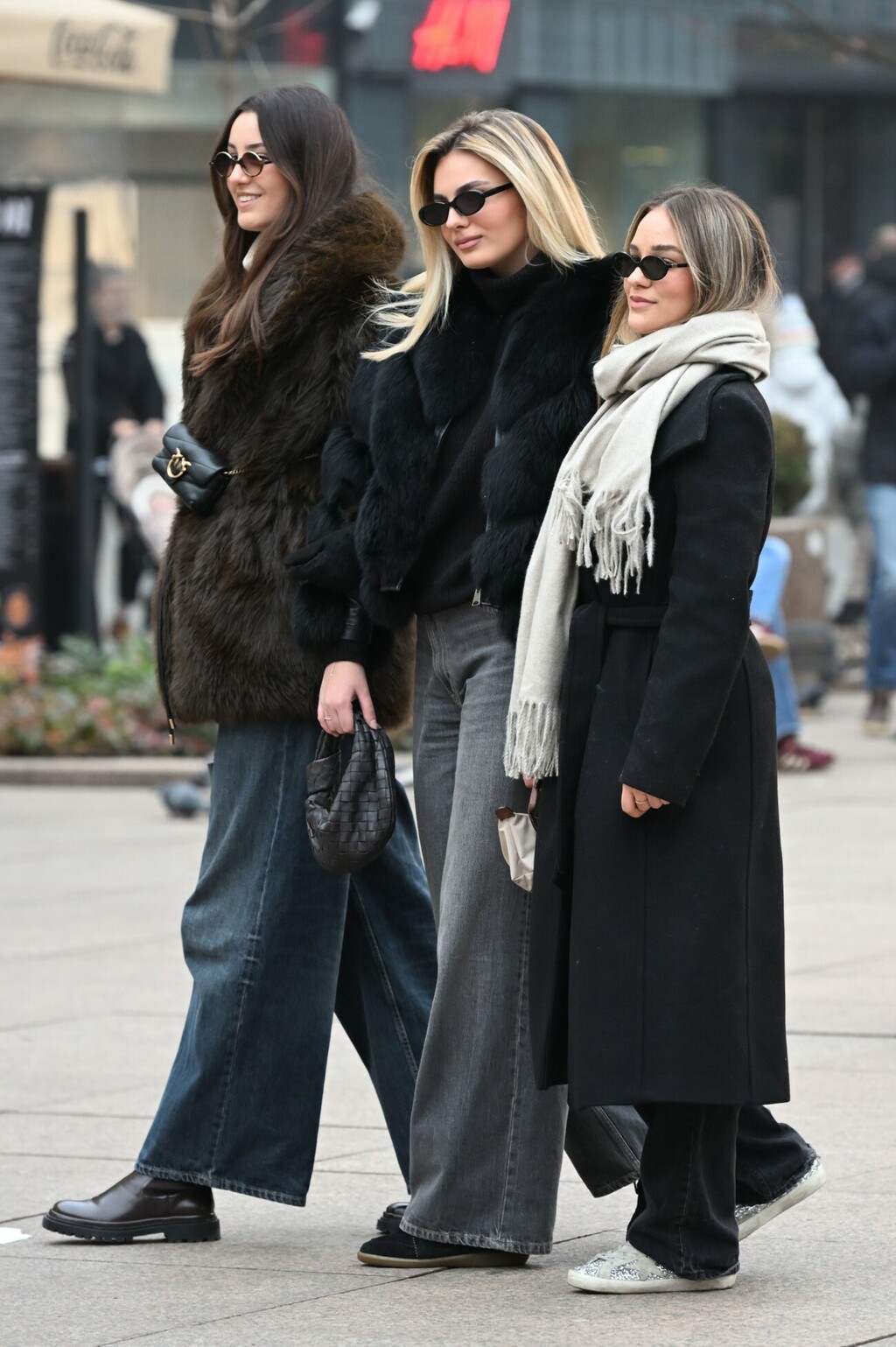 Tri ljepotice iz Zagreba u najtraženijim hlačama