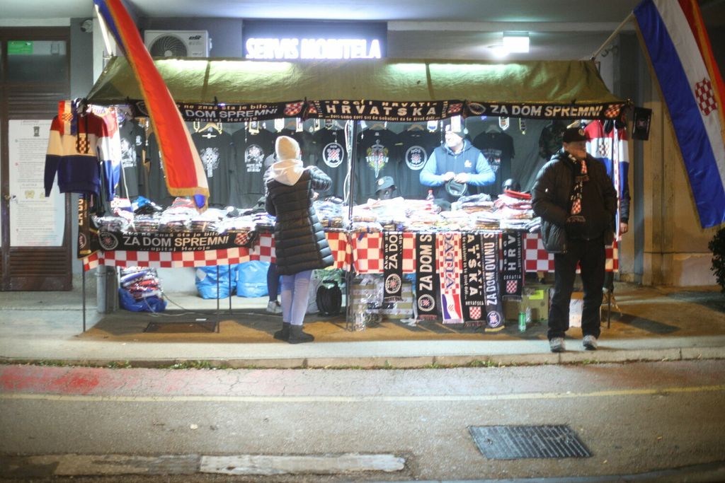 Atmosfera prije Thompsonova koncerta - 30