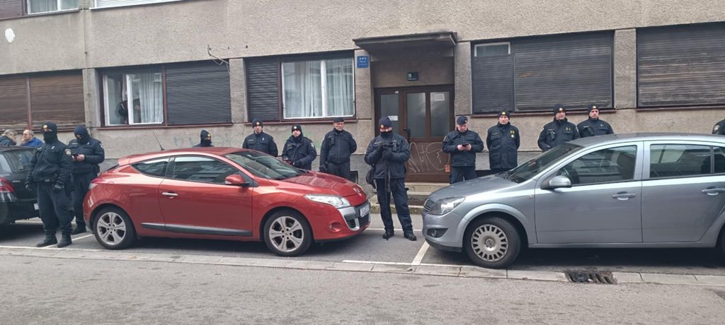 Prosvjed AHSP ispred stana Tomislava Tomaševića - 4