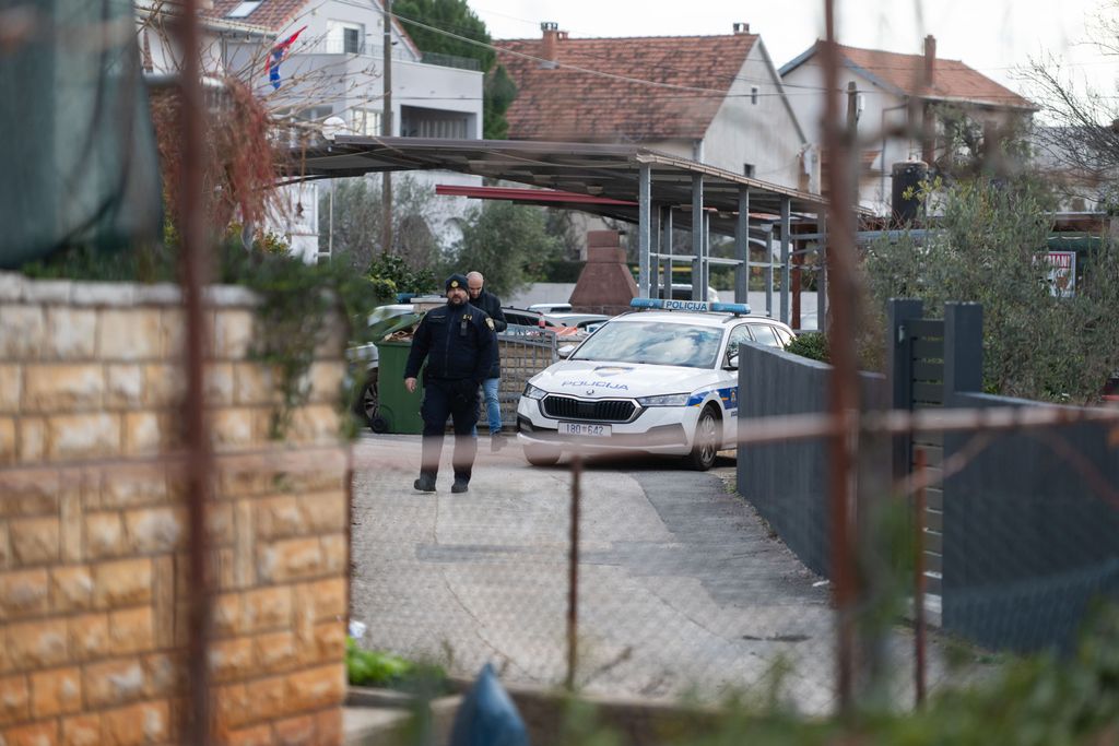 Pronađena tijela u kući u Sukošanu - 4