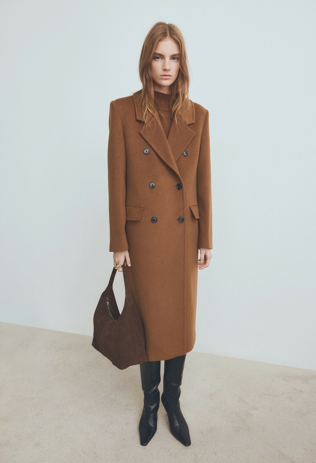 Mango, snižen s 99,99 na 79,99 eura