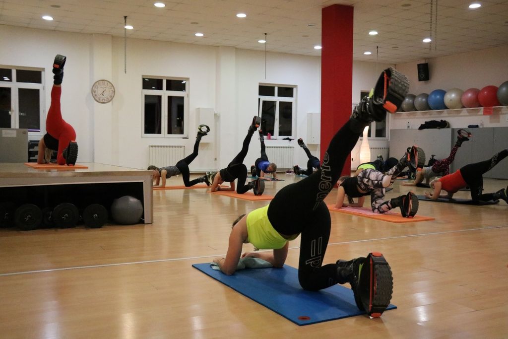 Kangoo Jumps trening čuva koljena, skida kalorije i uklanja celulit