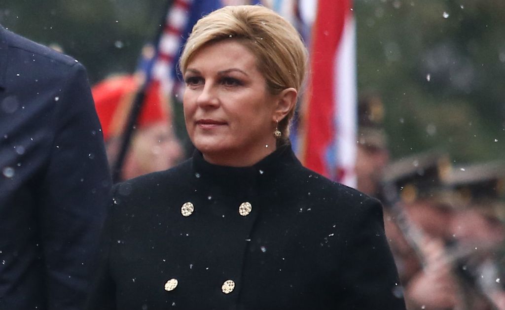 Kolinda Grabar-Kitarović u \'generalskom\' kaputu za susret s predsjednikom Srbije Aleksandrom Vučićem - 4