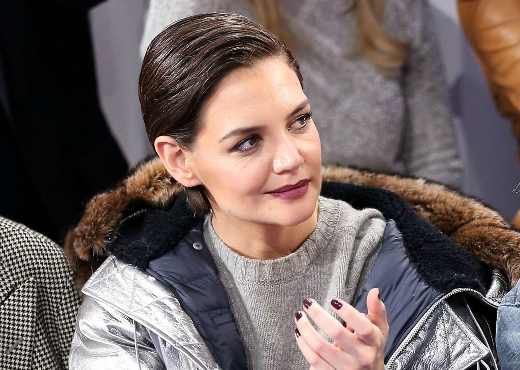 Katie Holmes na reviji Ralpha Laurena