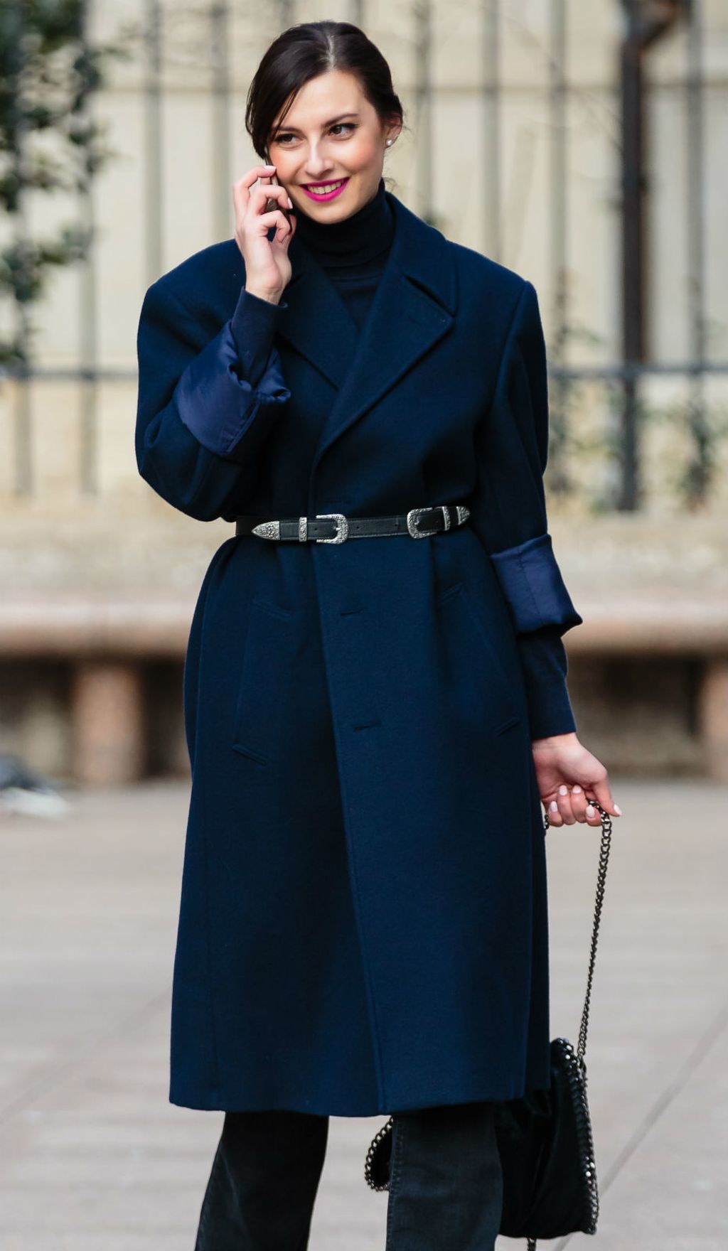 Street style lijepe crnke sa zagrebačkog Cvjetnog trga