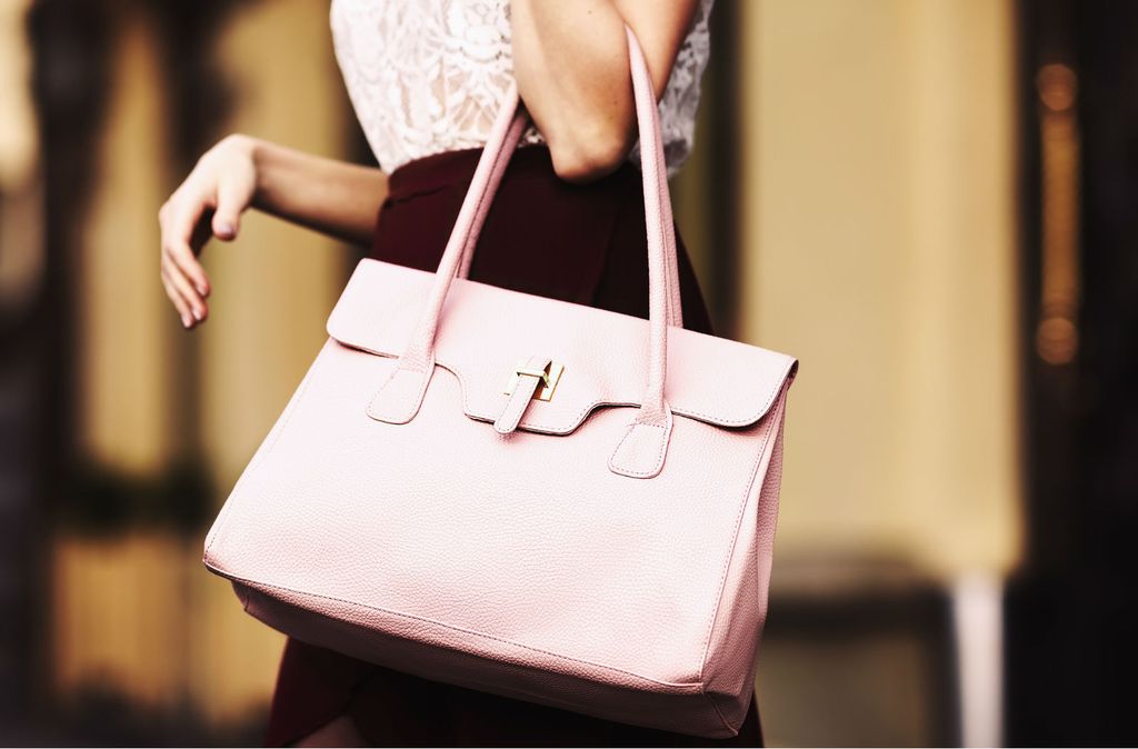 Torba čistih, klasičnih linija uvijek izgleda moderno i šik
