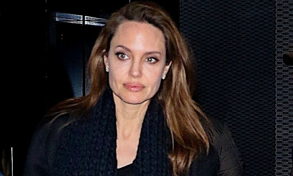 Angelina Jolie - 3