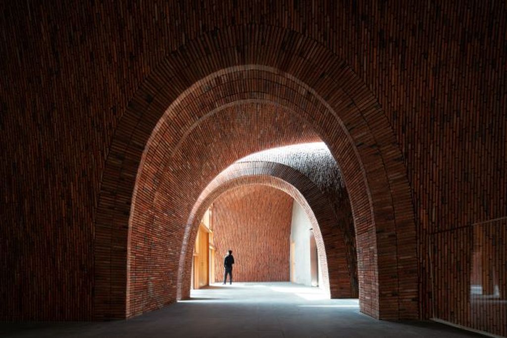 Brick Award 22: The Brick Wall - Tsingpu Yangzhou Retreat, Yangzhou – China